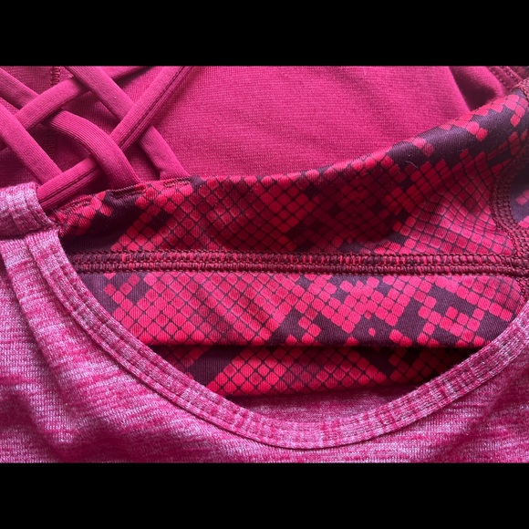 Lululemon Sunset Salutation Tank Top Cranberry Snake Size 4 - Picture 5 of 8